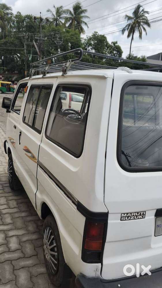 Maruti Suzuki Omni Mpi Std Bsiii 5-str W/ Immobiliser, 2009, Petrol