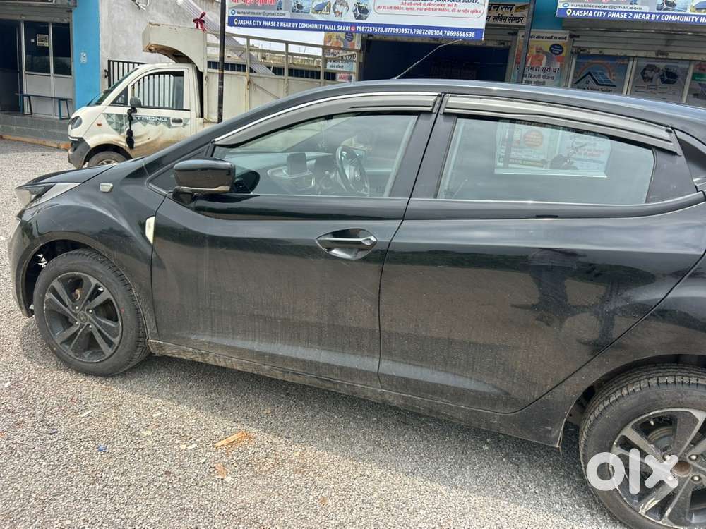 Tata Altroz Petrol Manual 2023