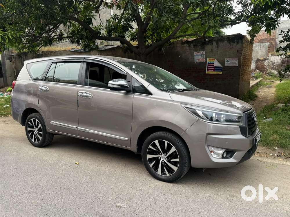 Toyota Innova Crysta 2.4 Z 7 Str, 2023, Diesel