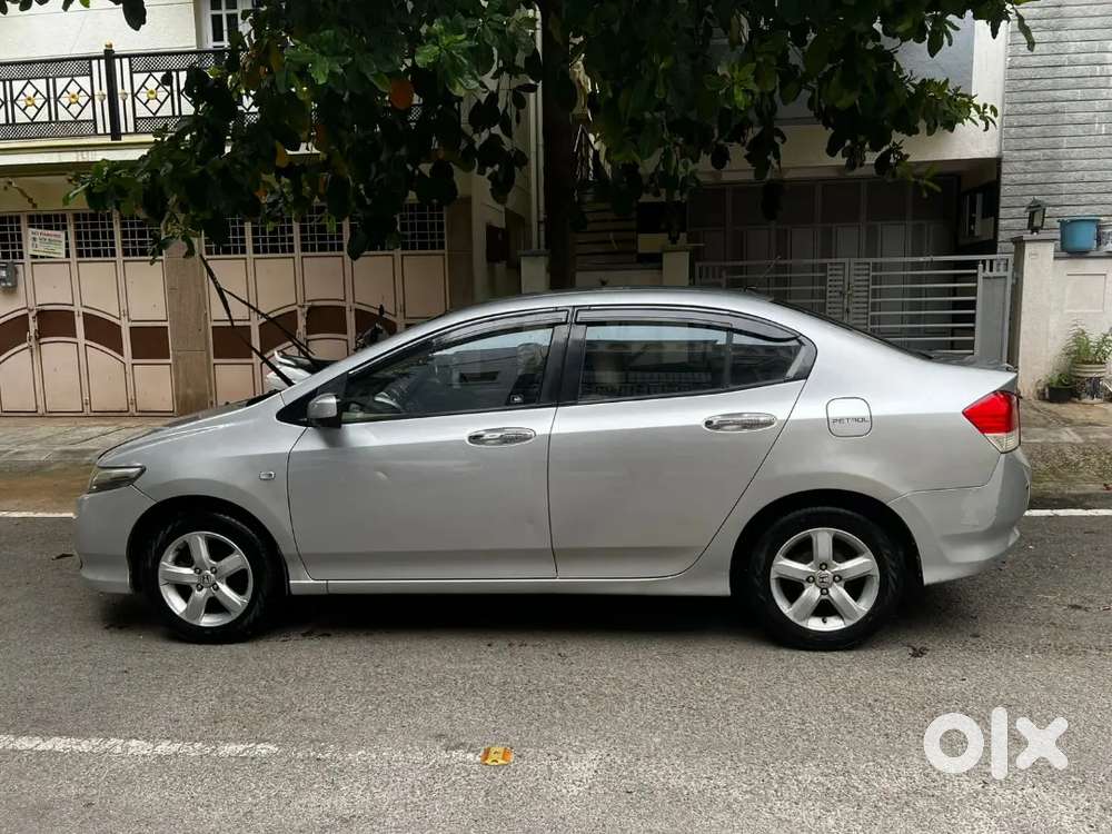 Honda City V At 2010