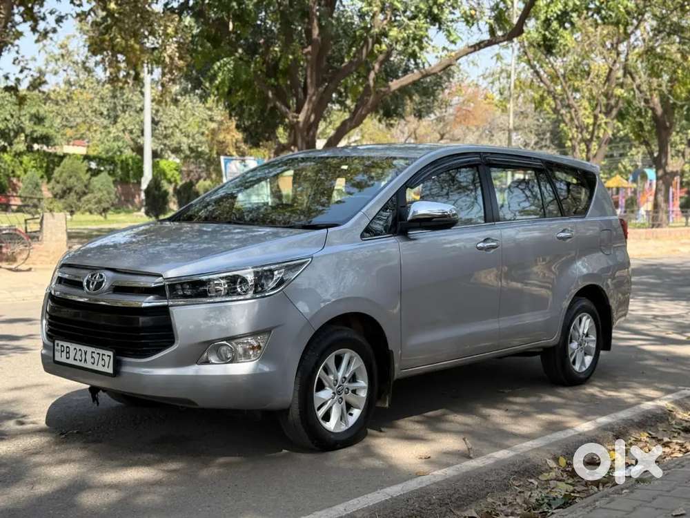 Toyota Innova Crysta 2018