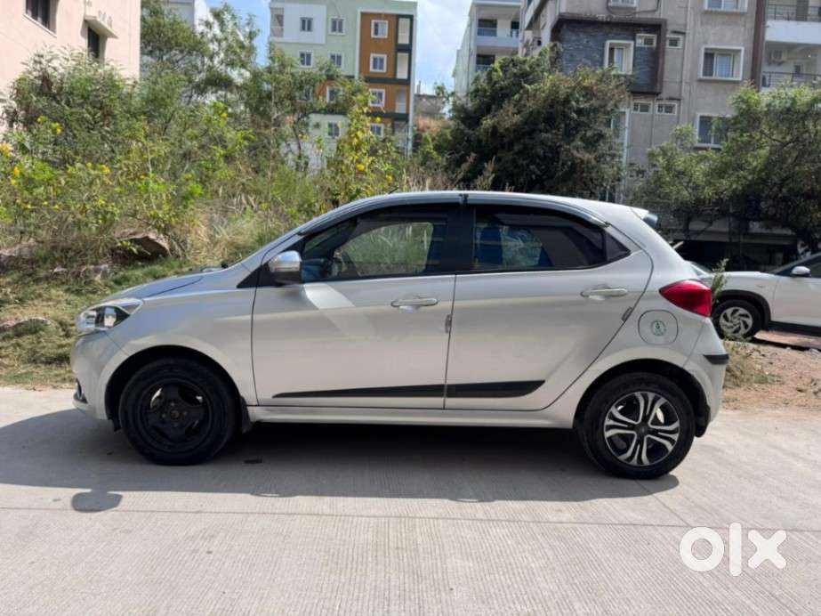Tata Tiago Xz, 2019, Petrol