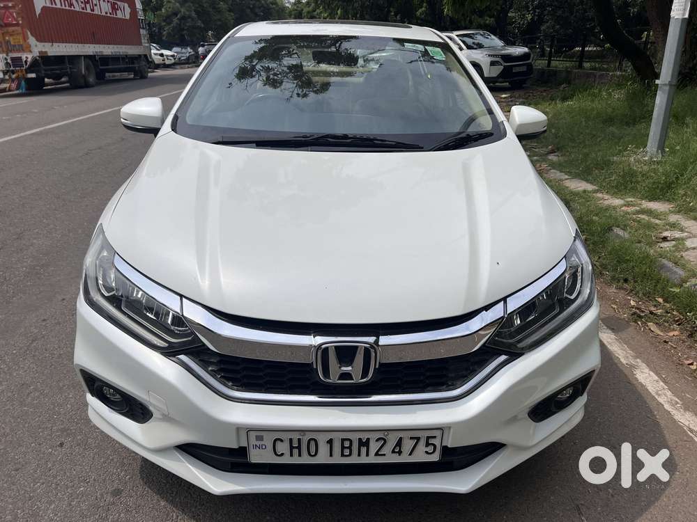 Honda City V At Sunroof I-vtec, 2017, Petrol