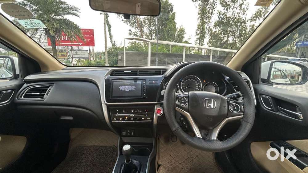 Honda City I-vtec V, 2020, Petrol