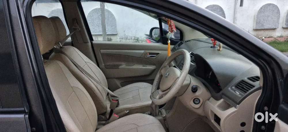 Maruti Suzuki Ertiga 2015 Variant