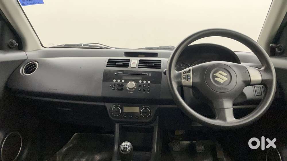 Maruti Suzuki Swift 2004-2010 Zxi Bsiv, 2011, Petrol