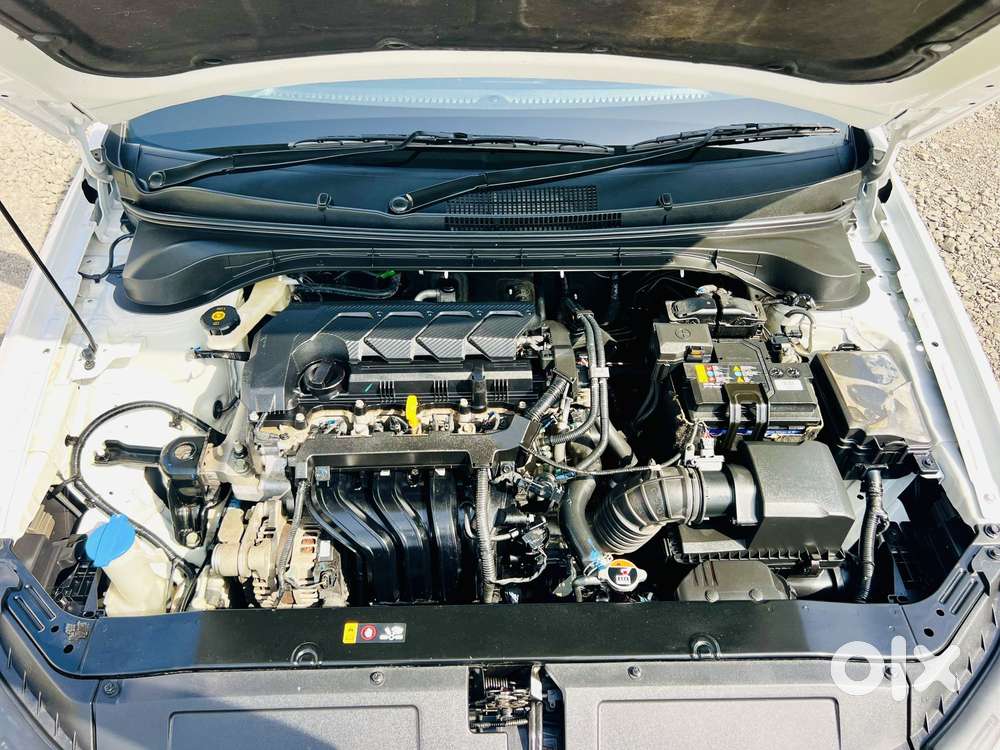 Hyundai Verna 1.5 Sx Petrol Mt, 2023, Petrol