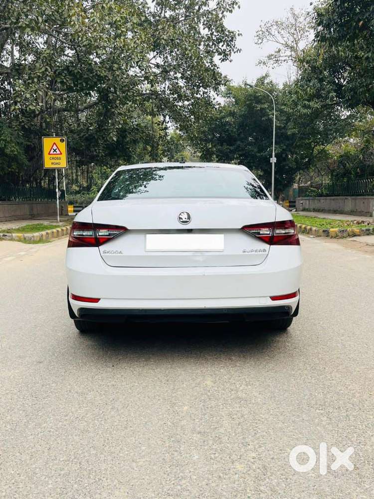 Skoda Superb L&k 2.0 Tdi At, 2019, Diesel
