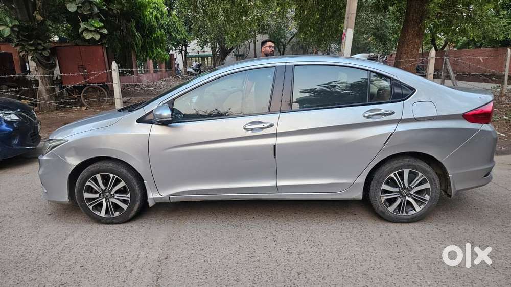 Honda City I-vtec Cvt V, 2018, Petrol