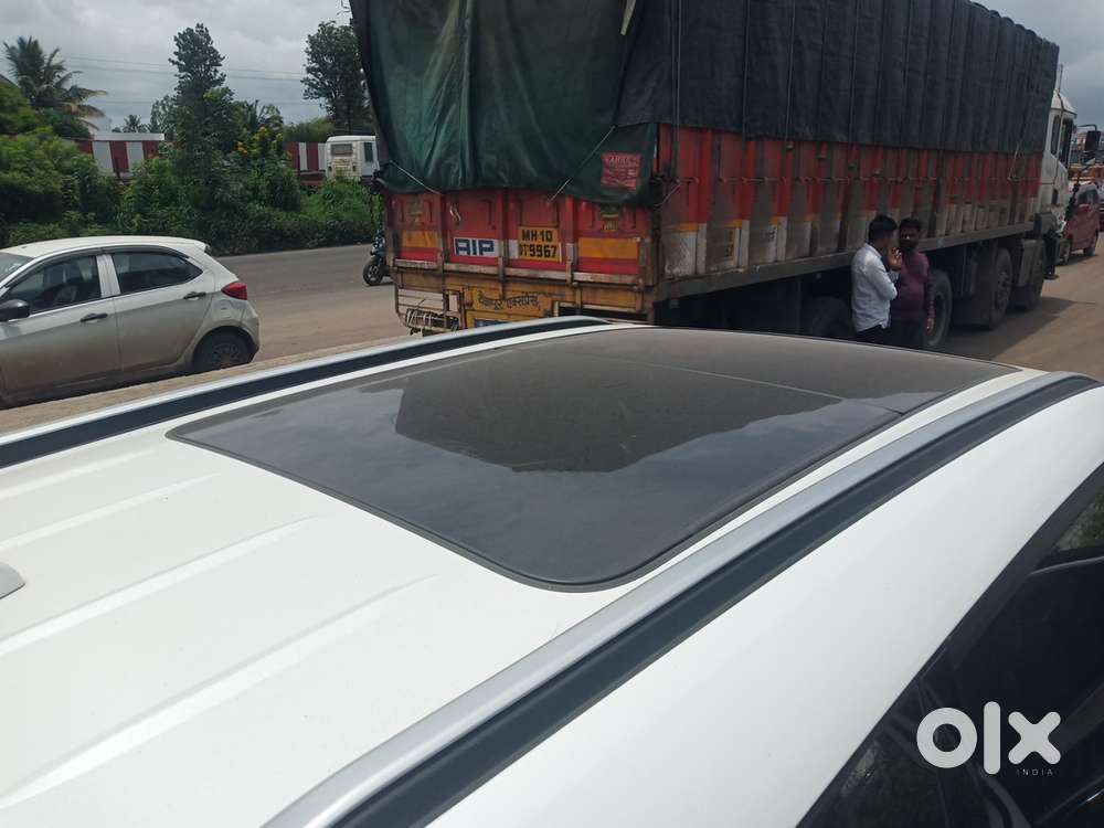 Mahindra Xuv700ax7l 2023 Diesel Good Condition