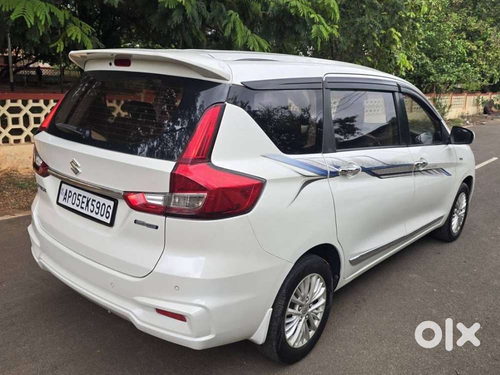Maruti Suzuki Ertiga Shvs Zdi Plus, 2018, Diesel