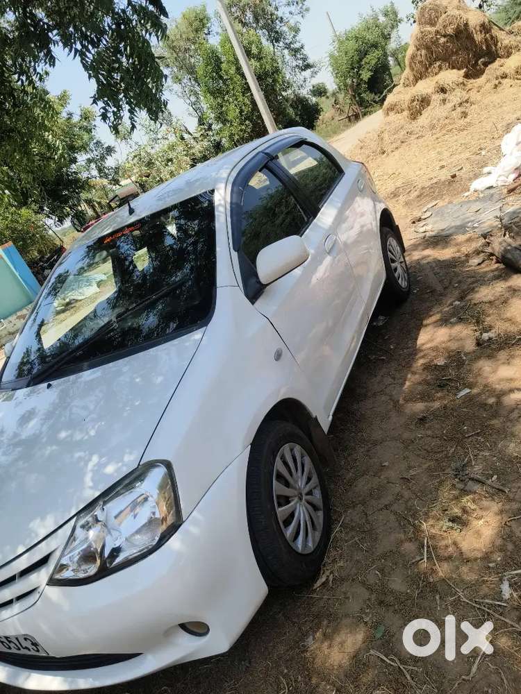 Toyota Etios Liva 2012