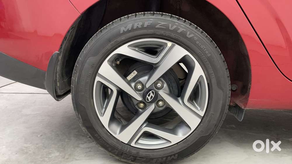 Hyundai Aura 1.0 Sx Plus Petrol, 2020, Petrol