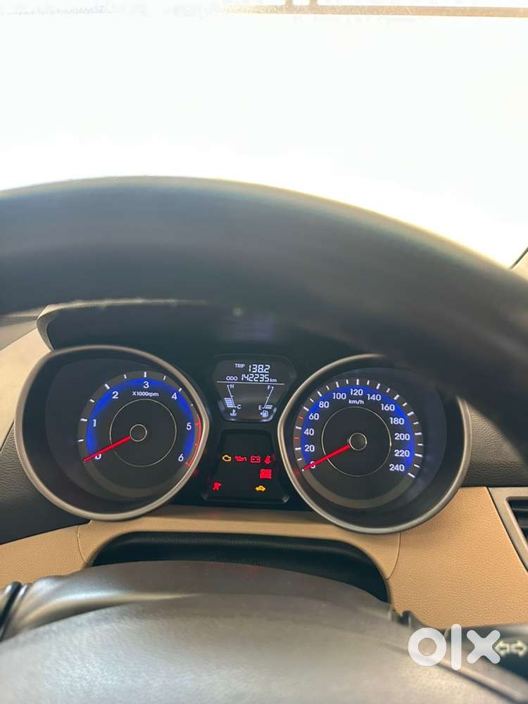 Hyundai Elantra Diesel 2012