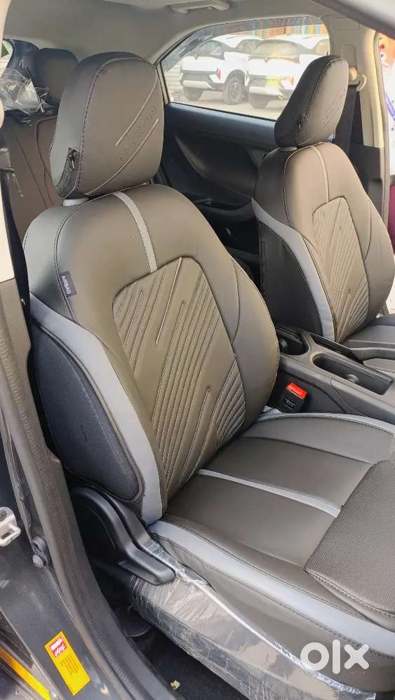 Tata Nexon Petrol+cng 2025 Brand New Dark Grey Colour
