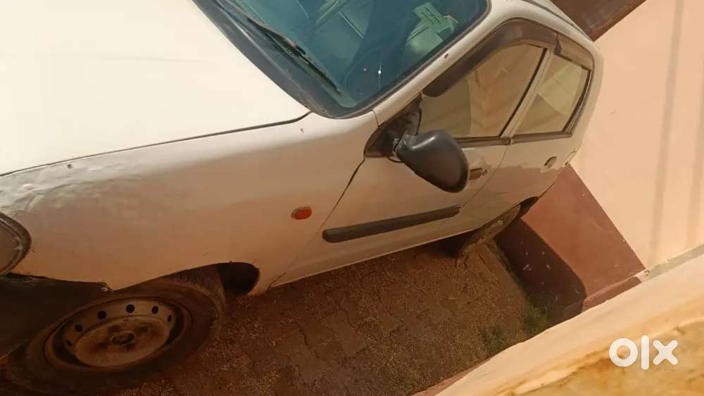 Alto 800 Rc 5 Saal Badhva Rakhi Hai. All Documents Complete