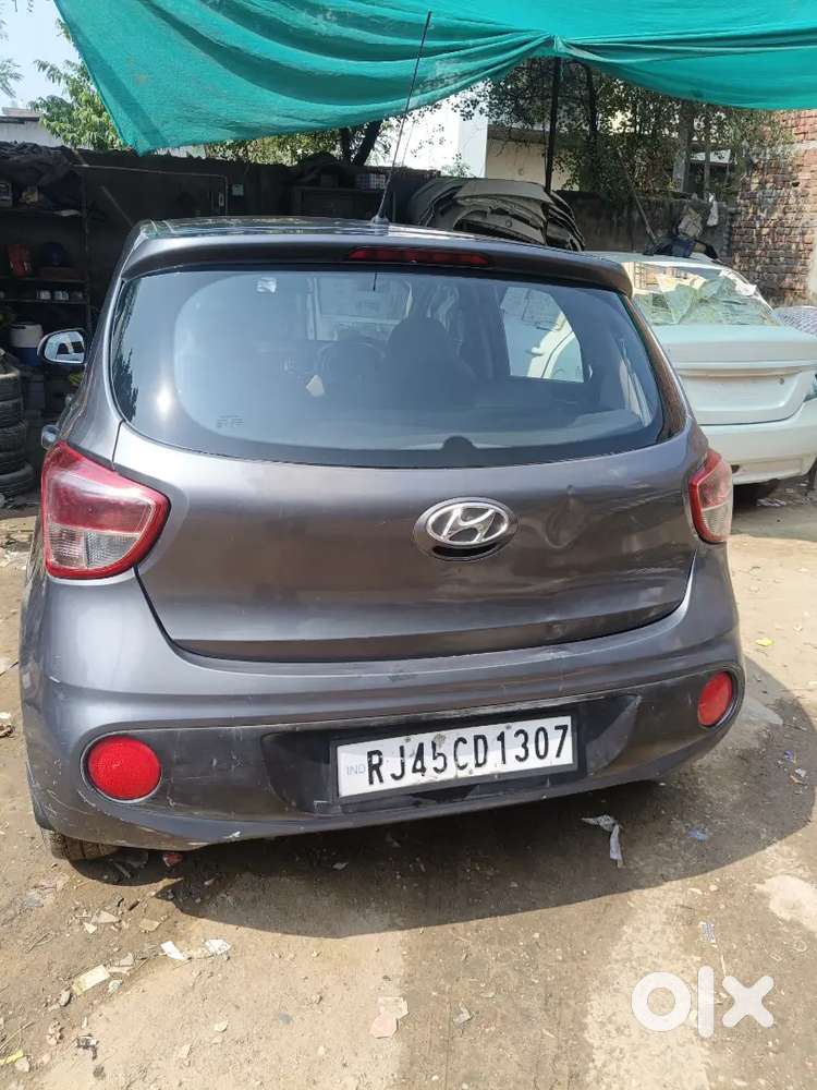 Hyundai I10 Sportz 2018