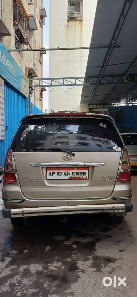 Toyota Innova 2.5 V 7 Str, 2008, Diesel