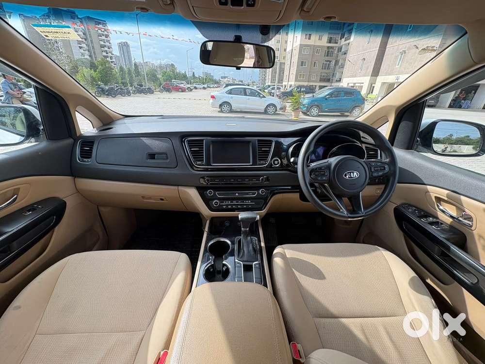 Kia Carnival Prestige, 2021, Diesel