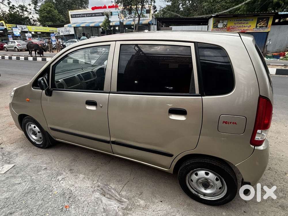 Maruti Suzuki Zen Estilo Lxi Bs Iv, 2010, Petrol