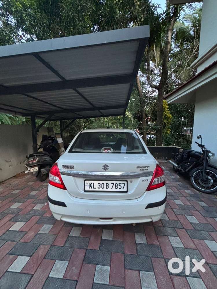Maruti Dzire Petrol 2012