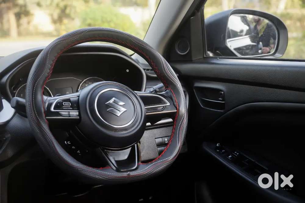 2025 Brezza Vxi Auto