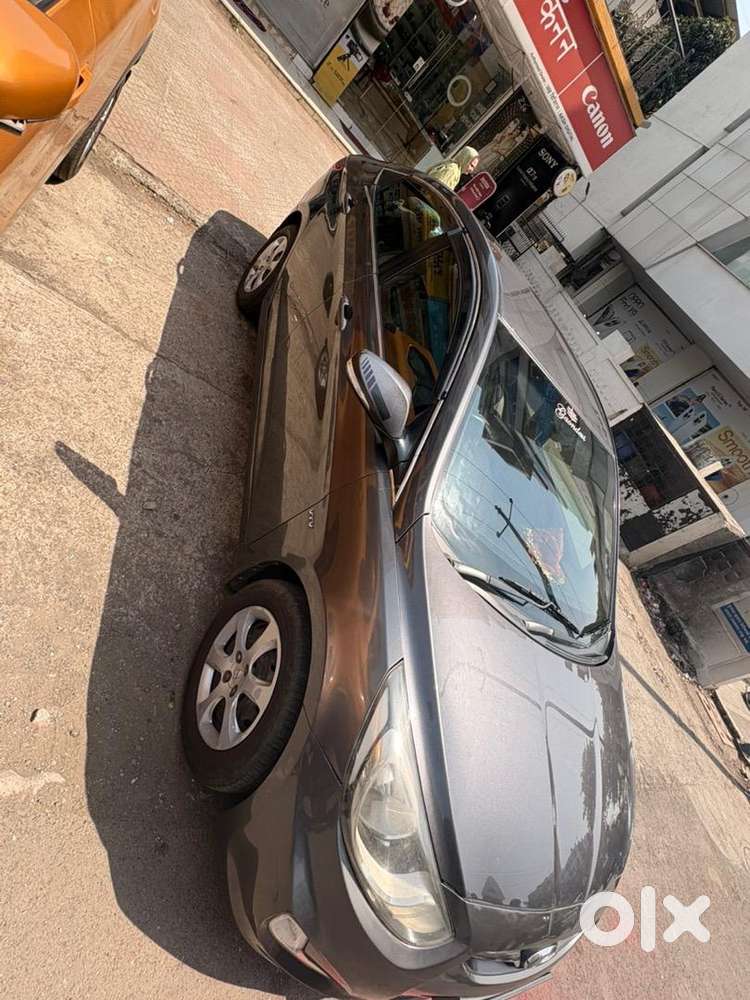 Hyundai Verna 2011 Petrol Well Maintained