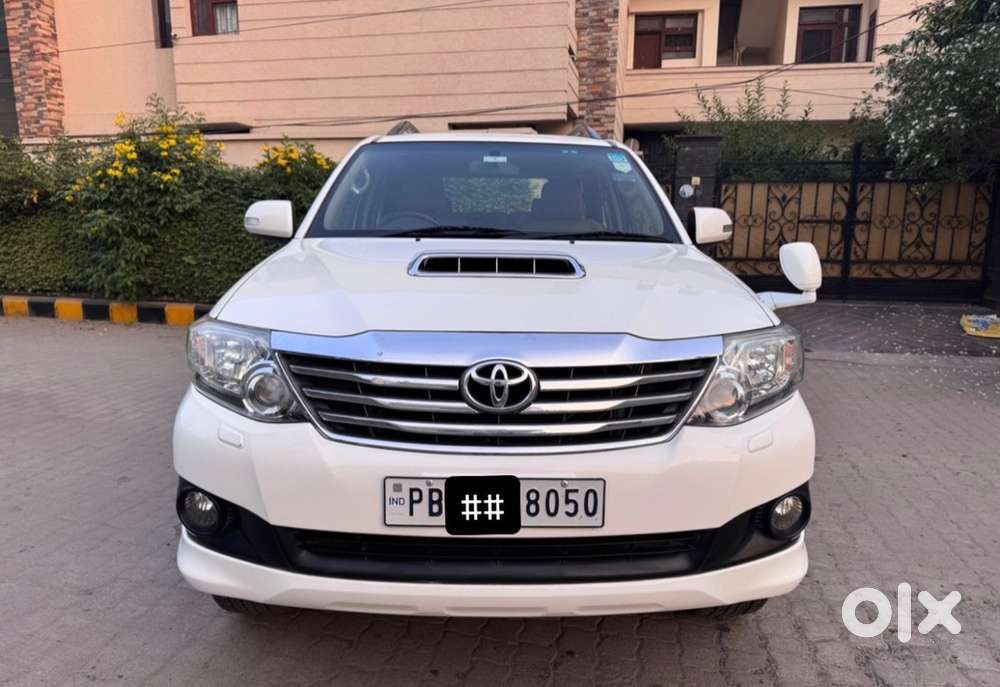 Toyota Fortuner Diesel 2014