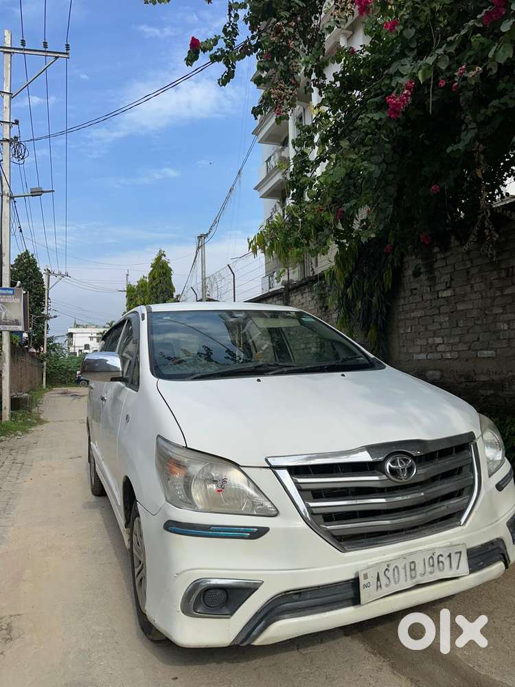 Toyota Innova 2.5 G (diesel) 7 Seater Bs Iv, 2014, Diesel