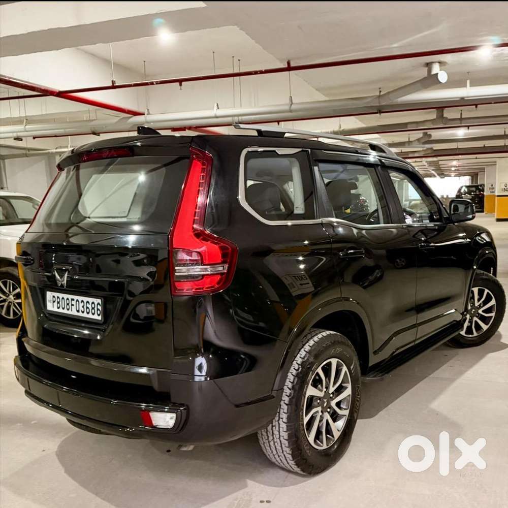 4600 Km / Scorpio N / Z2 Petrol / Base To Top