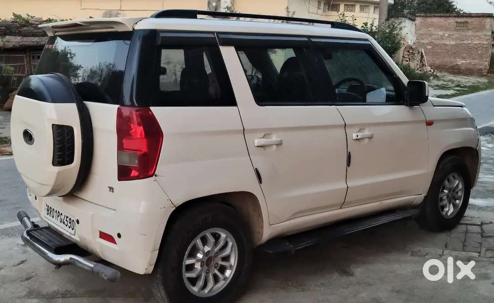 Mahindra Tuv 300 2016