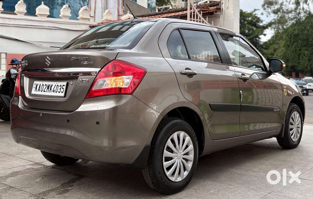 Maruti Suzuki Swift Dzire Vdi Optional, 2015, Diesel