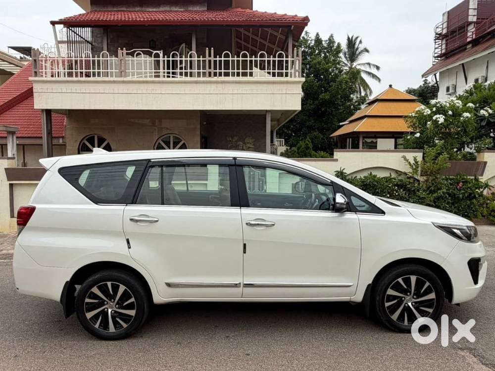 Toyota Innova Crysta 2.5z, 2021, Diesel