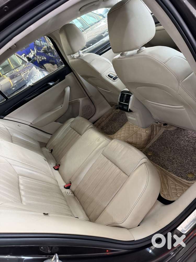 Skoda Superb Lk 2.0 Tdi At, 2016, Diesel