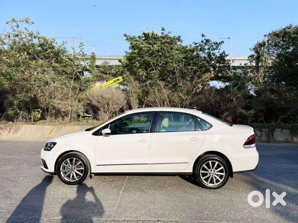 Volkswagen Vento 1.0 Highline Plus At, 2022, Petrol
