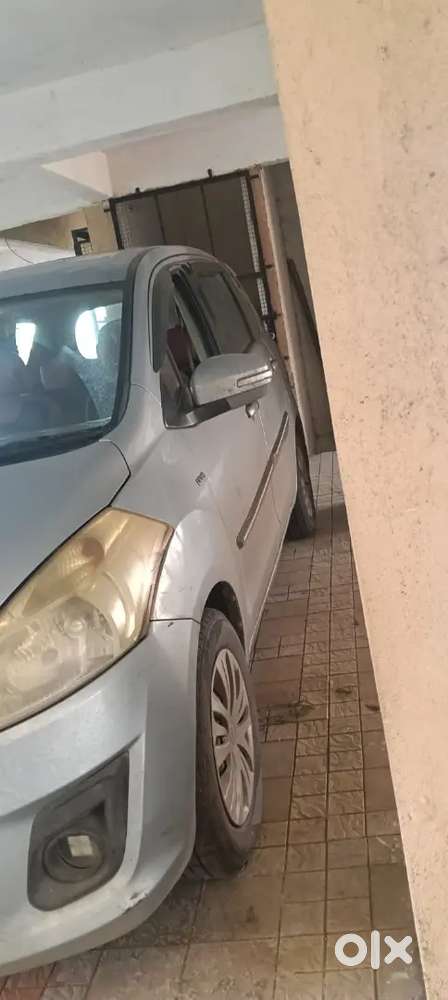 Maruti Suzuki Ertiga 2012