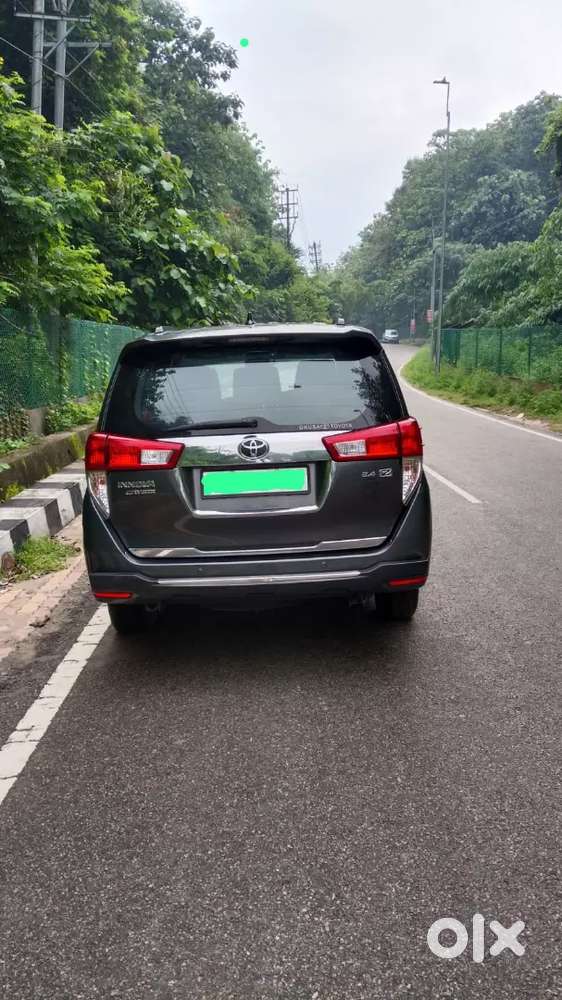 Toyota Innova Crysta 2017 Diesel 82000 Km Driven