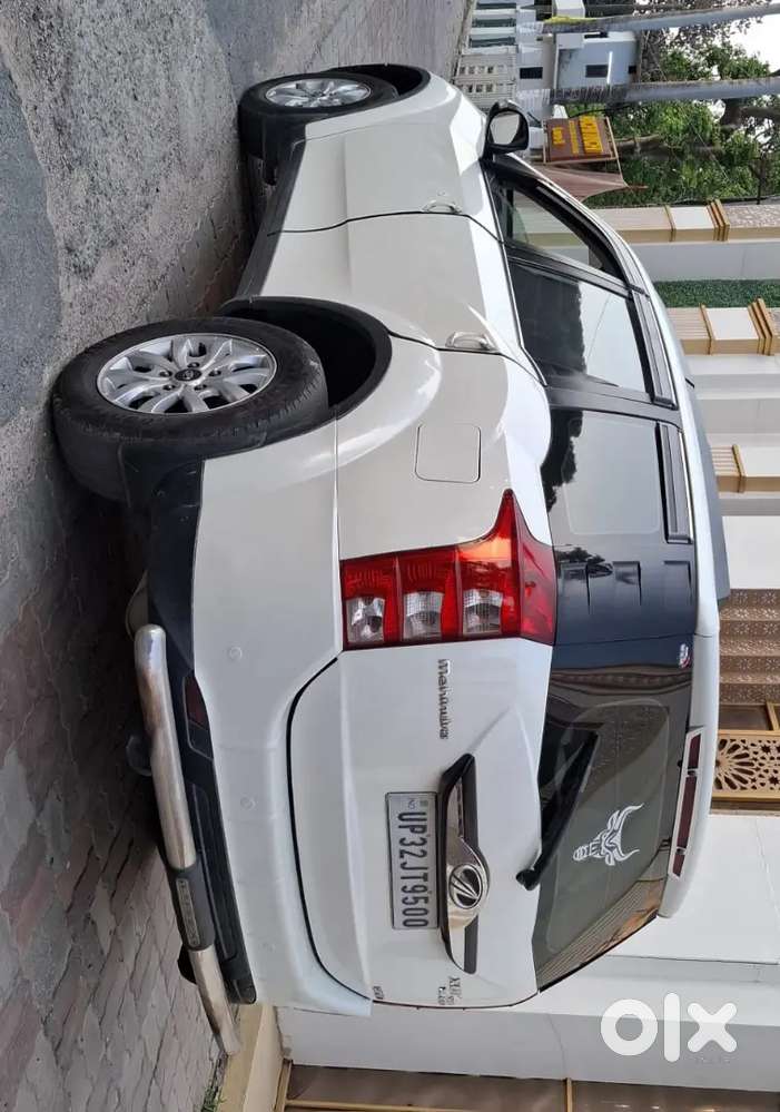 Mahindra Xuv500 Diesel 2018 Variant