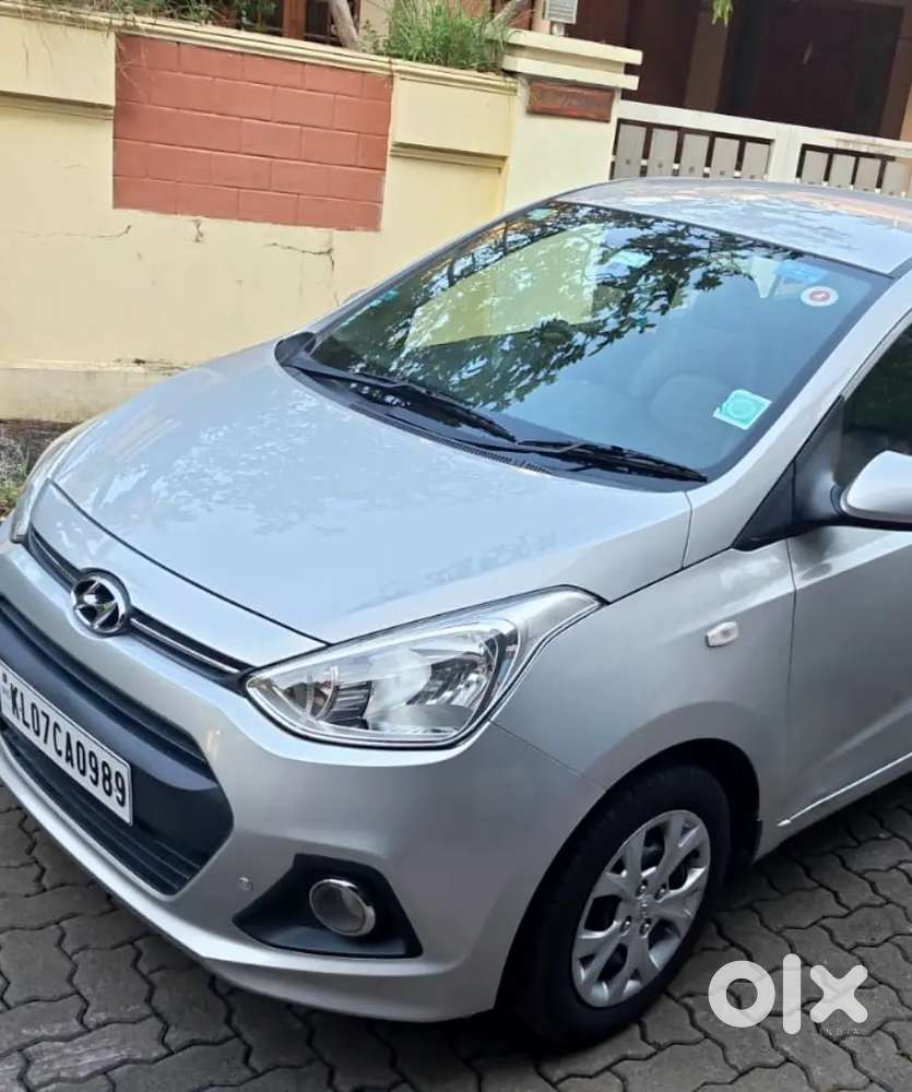 80000 Worth Dashcam And Display(hyundai Showroom)company Service