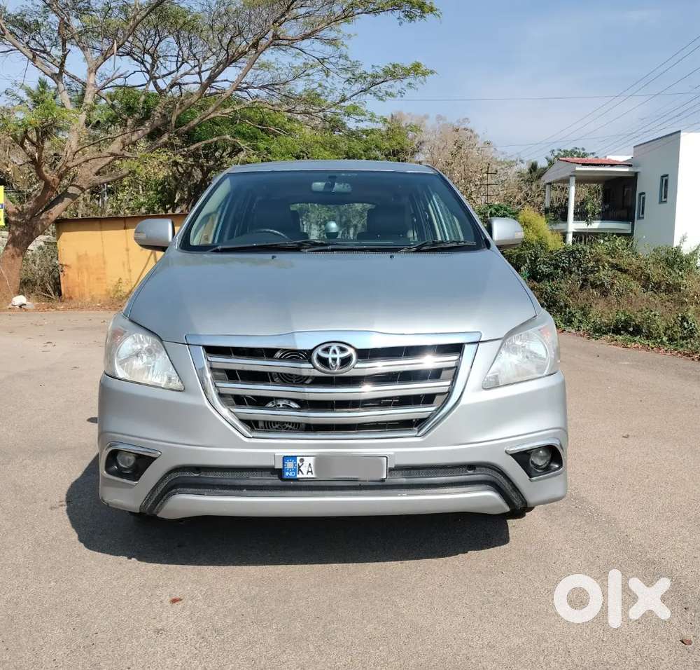 Toyota Innova 2015 Diesel Well Maintained