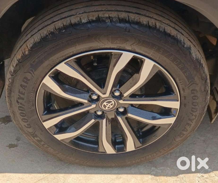 Toyota Urban Cruiser Taisor V 1.0 Petrol At, 2024, Petrol