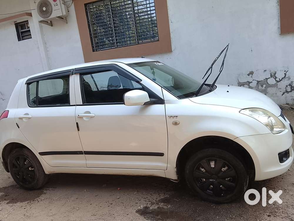 Maruti Suzuki Swift 2011