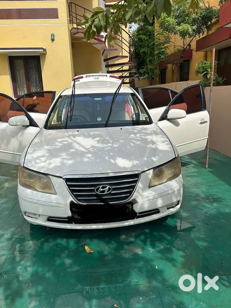 Hyundai Sonata Transform 2009