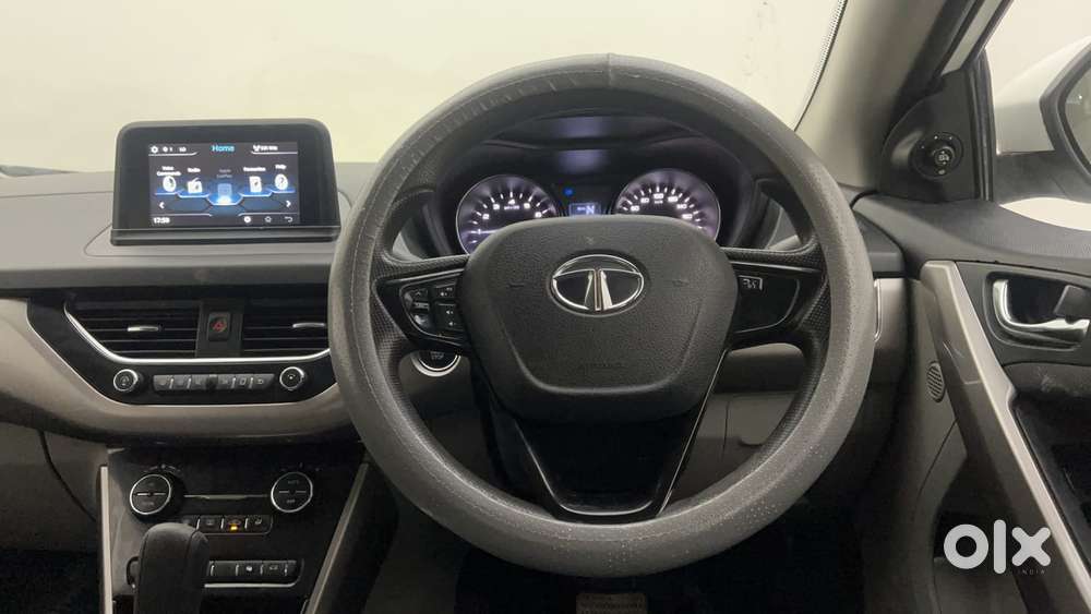Tata Nexon 1.2 Revotron Xza Plus, 2018, Petrol