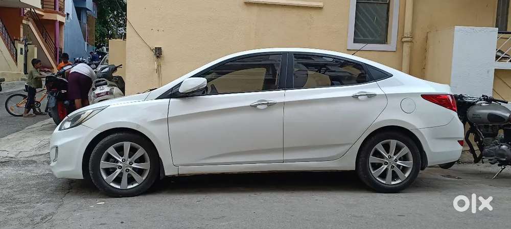 Hyundai Verna 1.6 Crdi 2012
