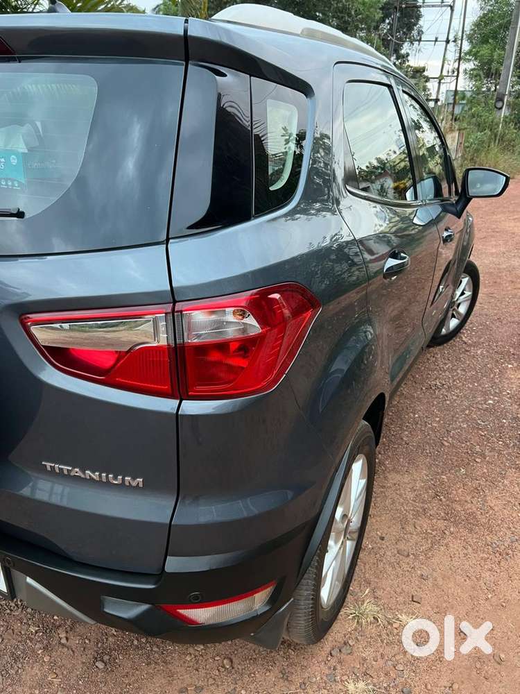 Ford Ecosport Titanium Petrol Manual 59000 Km Driven With Record