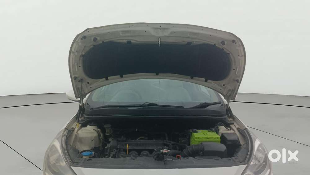 Hyundai Verna Fluidic 1.6 Vtvt Sx Automatic, 2014, Petrol