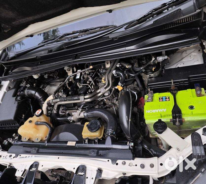Toyota Innova Crysta 2.4 Vx Mt 8s, 2017, Diesel