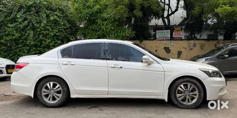 Honda Accord 2.4 Vti-l Automatic, 2013, Cng & Hybrids