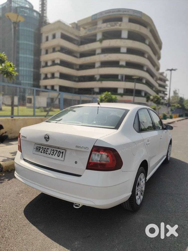 Skoda Rapid 1.0 Tsi Active, 2020, Petrol